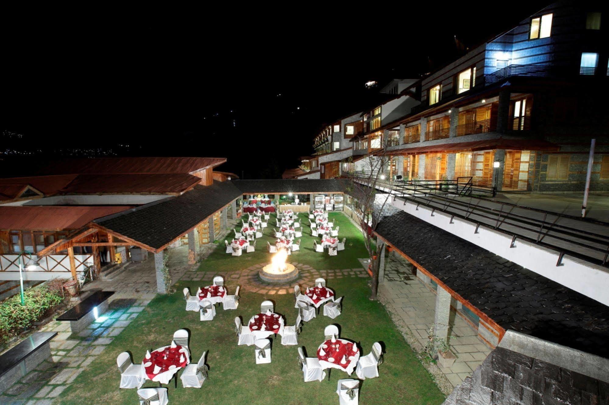 מנאלי Manuallaya The Resort & Spa מראה חיצוני תמונה