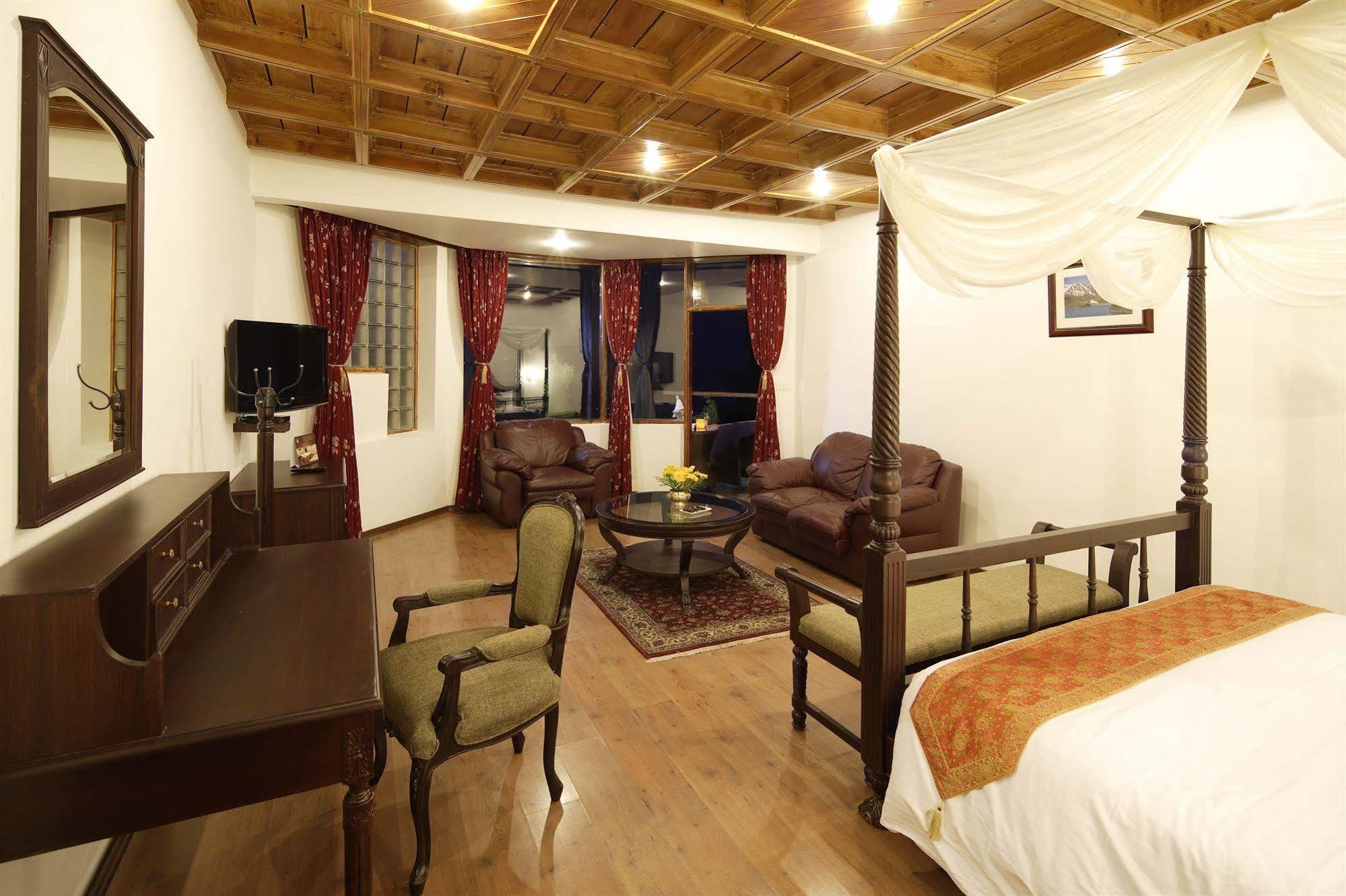 מנאלי Manuallaya The Resort & Spa מראה חיצוני תמונה