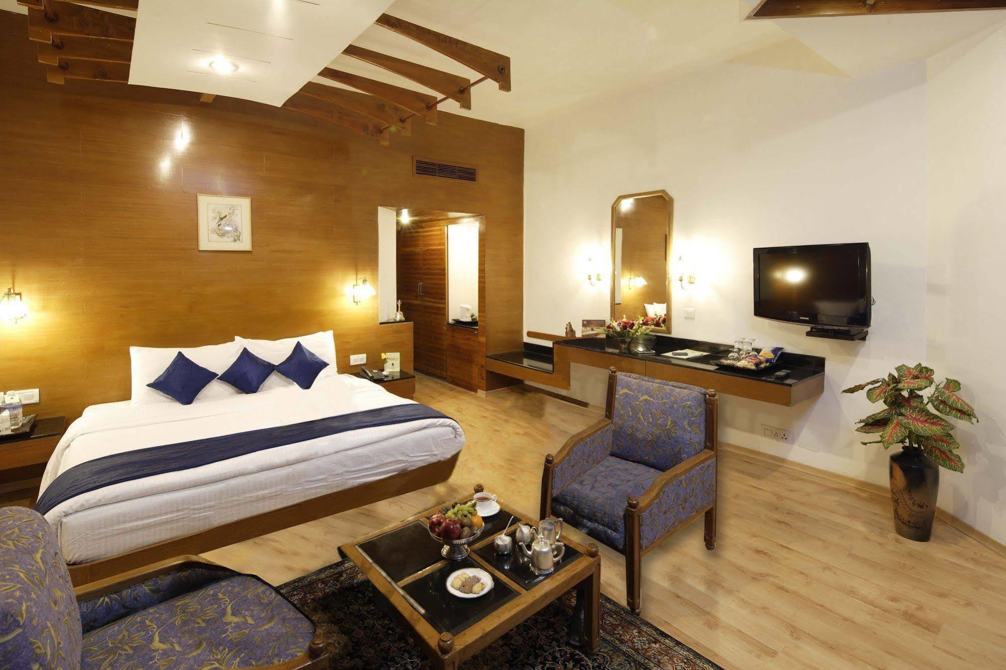מנאלי Manuallaya The Resort & Spa מראה חיצוני תמונה